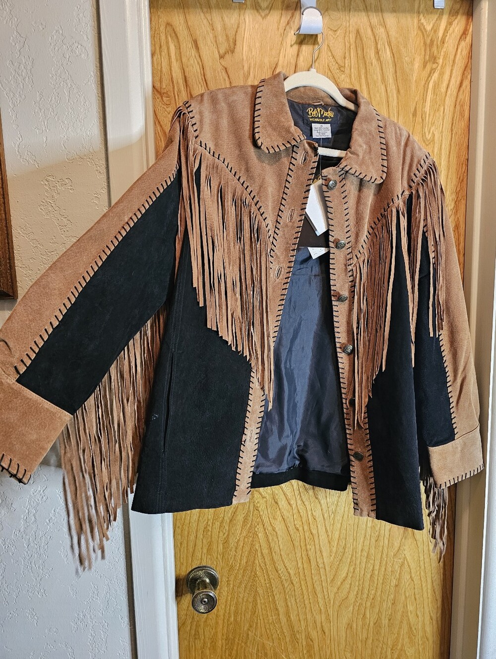 Bob Mackie Wearable Art Women's Brown Suede Fringe Jacket - NWT!! - Picture 2 of 4